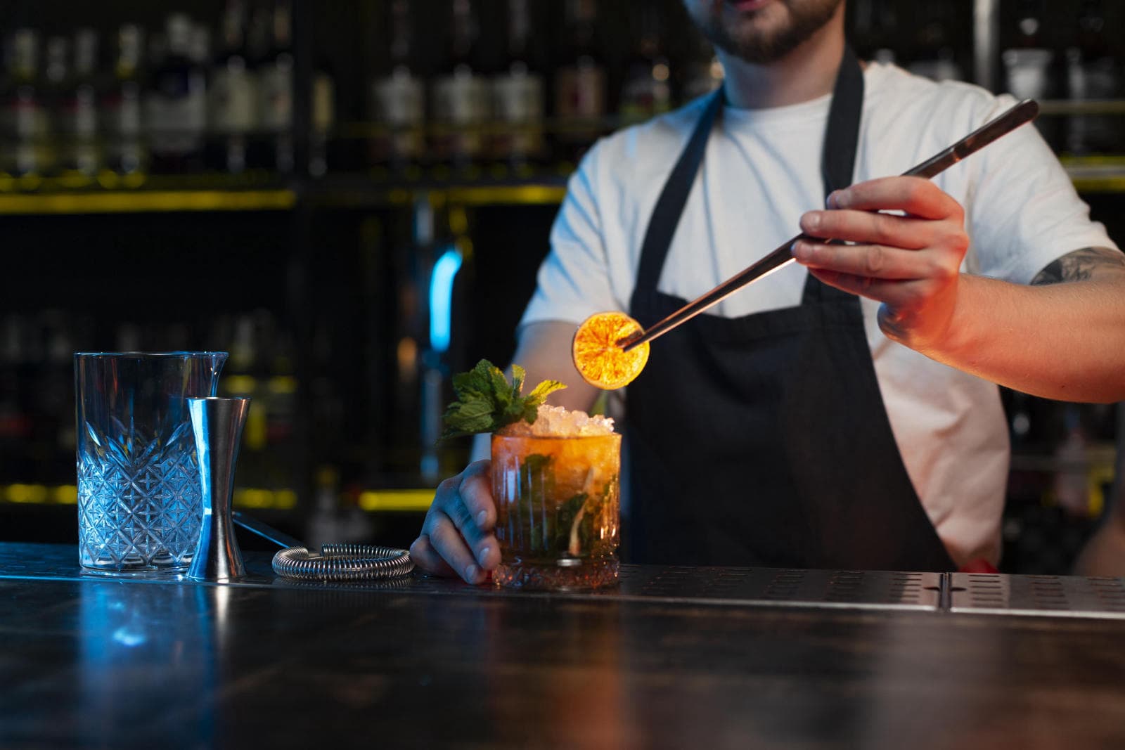 Bar